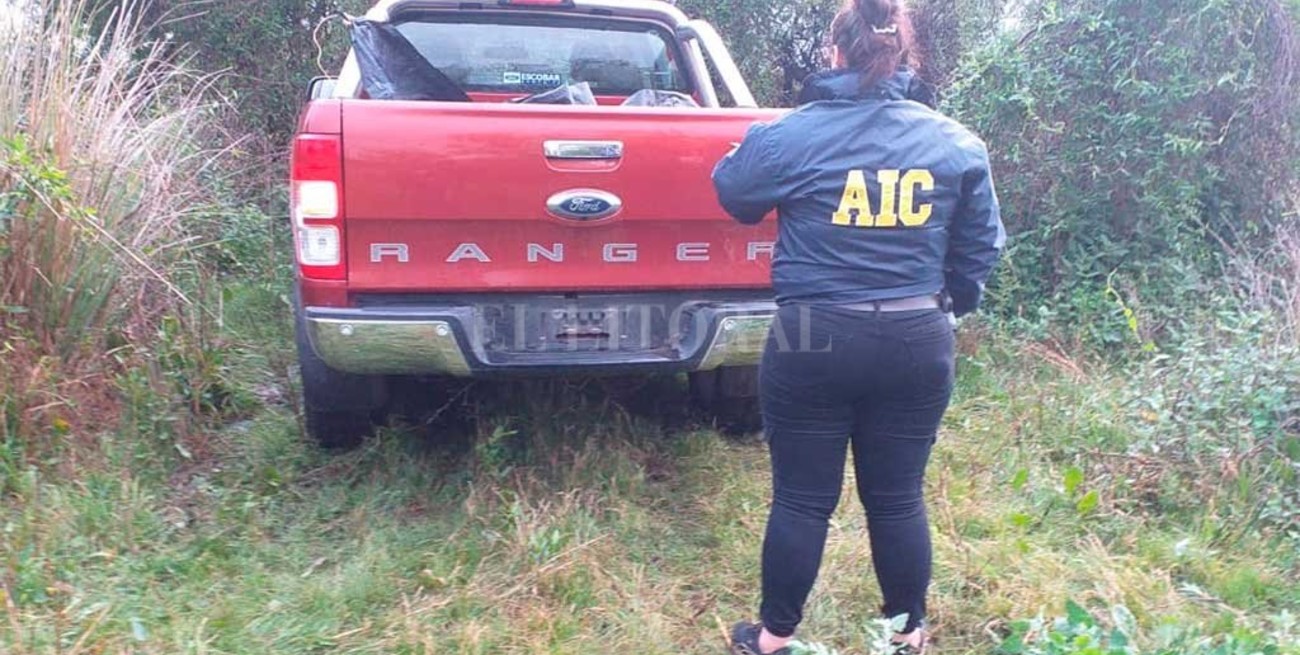 Ladrones feroces: robaron una camioneta a una familia y la abandonaron en Alto Verde