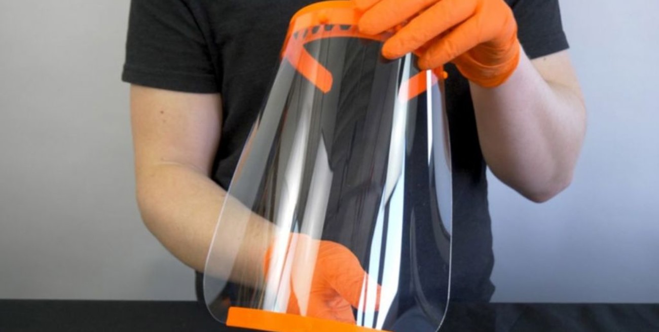 La comunidad sorda reclama barbijos transparentes o máscaras faciales para la atención al público