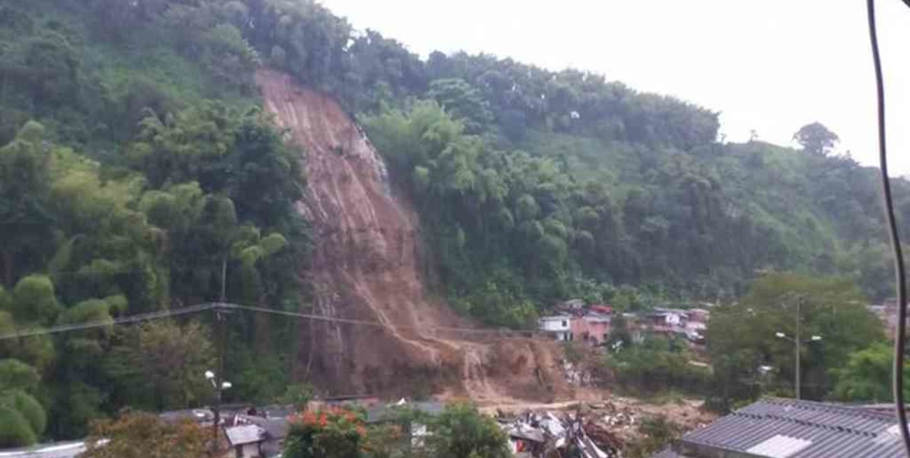 Al menos siete muertos por el deslizamiento de tierra tras las intensas lluvias en Colombia