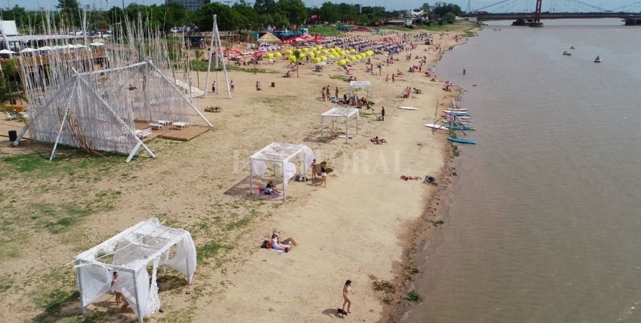 Jueves a puro sol en la ciudad de Santa Fe