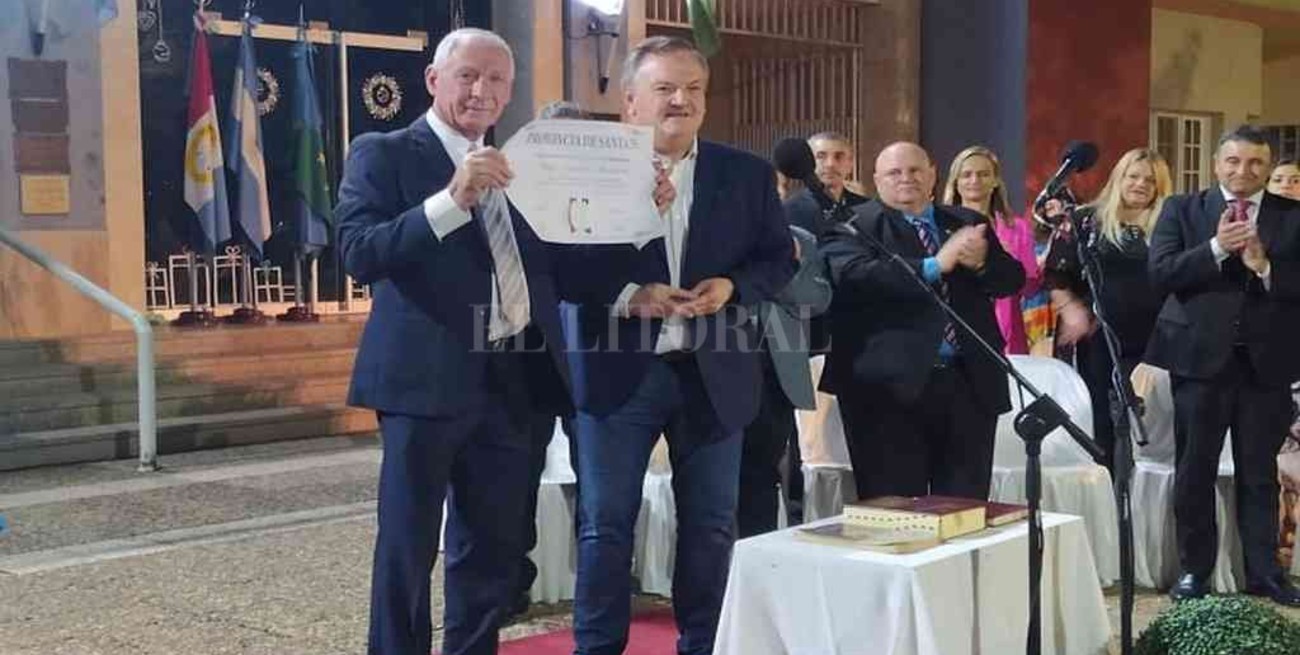 Michlig participó de los actos de asunción de las autoridades de Suardi y Monigotes