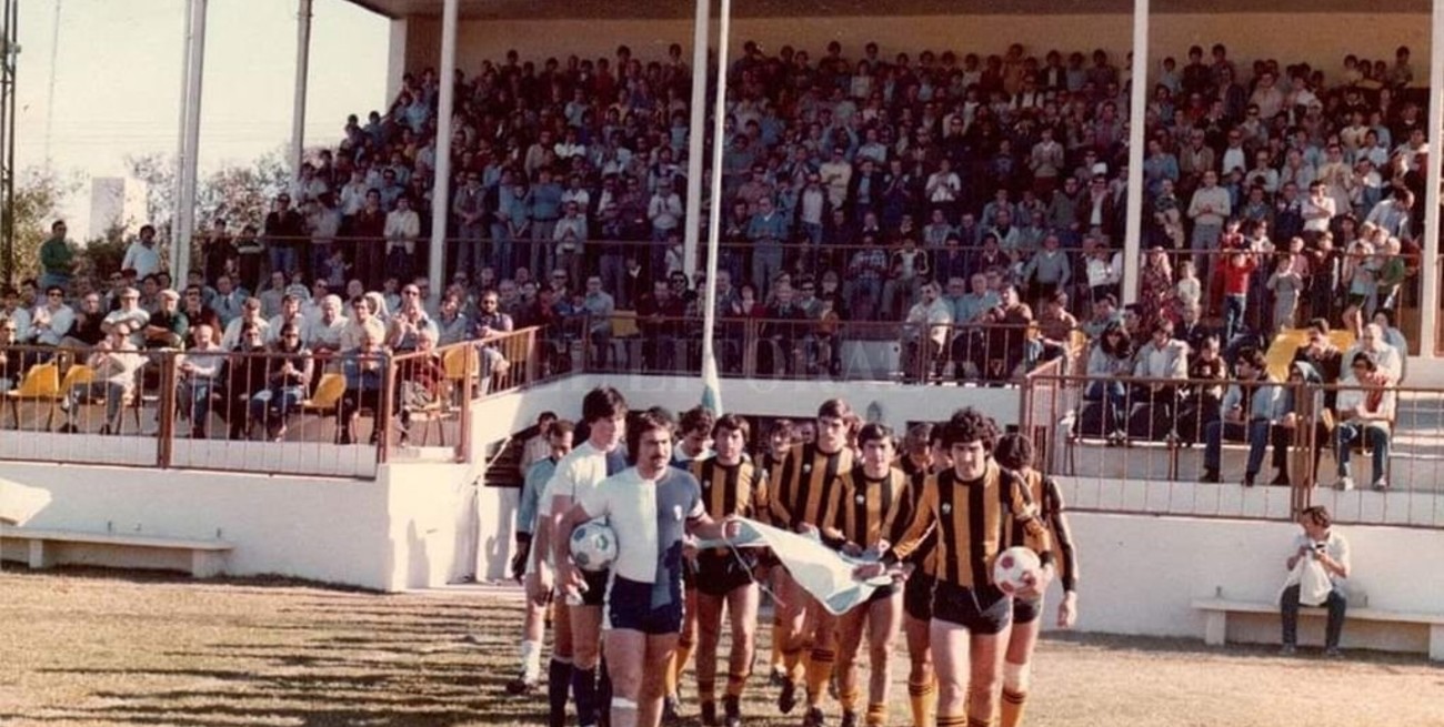 El "Corcho" Favre y esa  pegada "a lo Maradona"