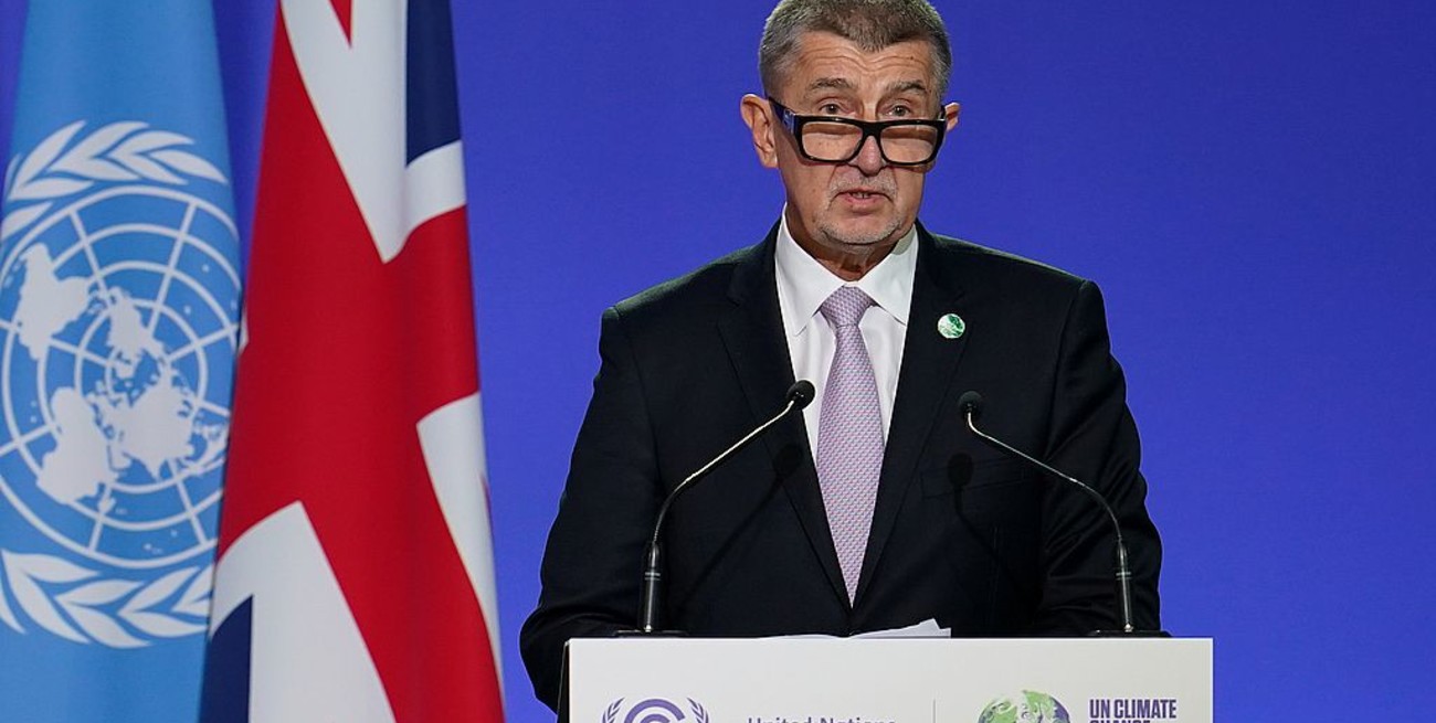 El primer ministro de República Checa anunció la dimisión de su Gobierno