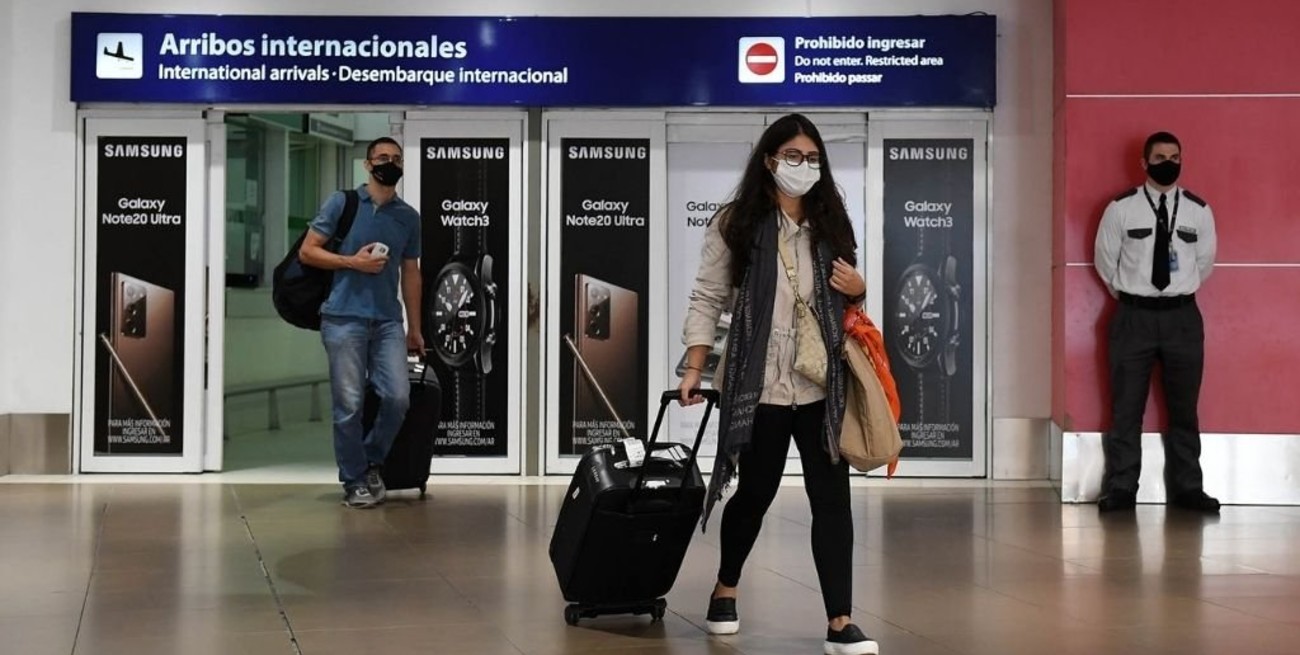 Oficializaron la cuarentena obligatoria para quienes ingresen al país provenientes de África