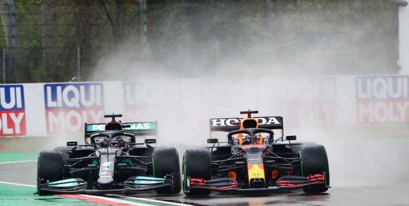 Duelo de titanes, dentro y fuera de las pistas