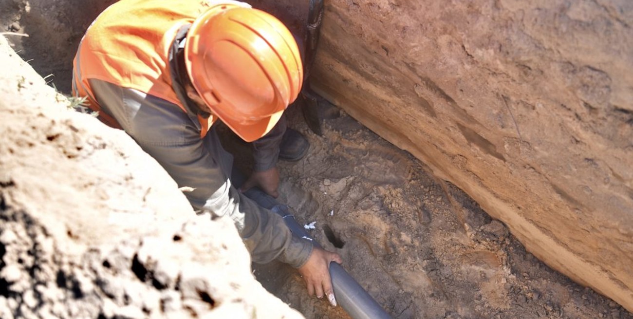 Ya tiene un 45% de avance la obra de agua potable para Colastiné Sur
