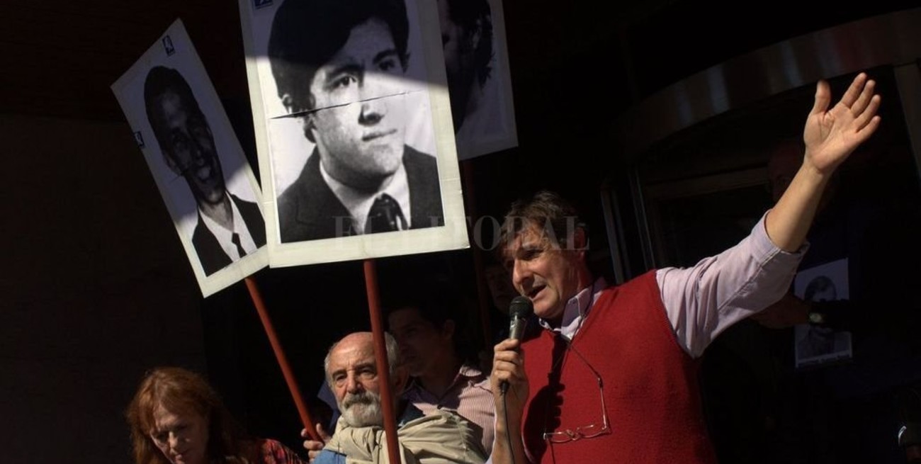 Una comunidad organizada a la fuerza