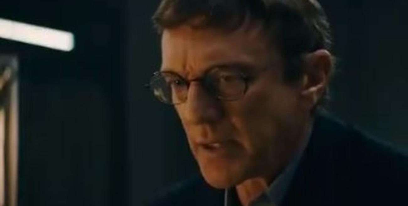 ¿Ya viste el spot "crossover" de la nueva temporada de Lupin con Los Simuladores?