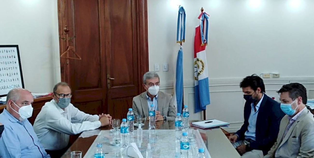 Programa de conectividad: trabajo en conjunto con misión del Banco de Desarrollo