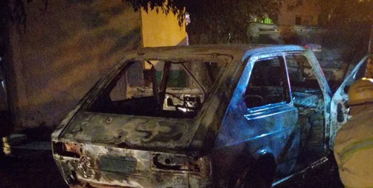 Una madre y su hijito sufrieron quemaduras al ser atacados por un hombre en Coronda 