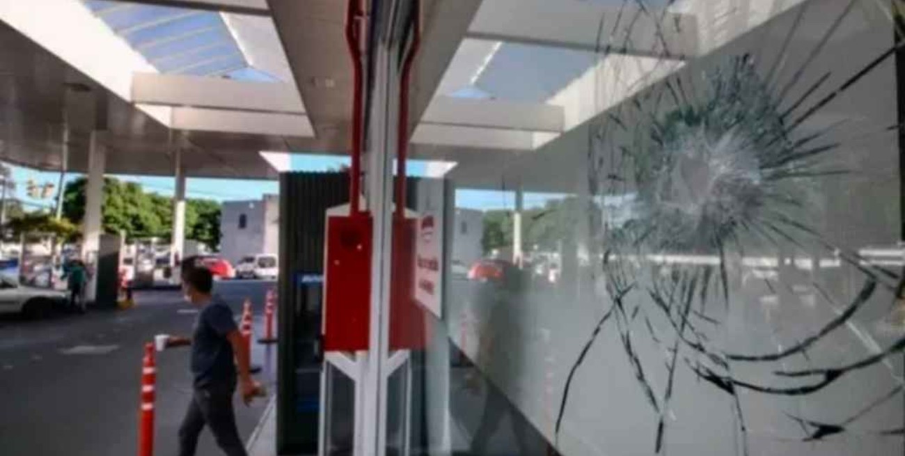 Rosario: investigan si las balaceras contra estaciones de servicio fueron ordenadas desde la cárcel