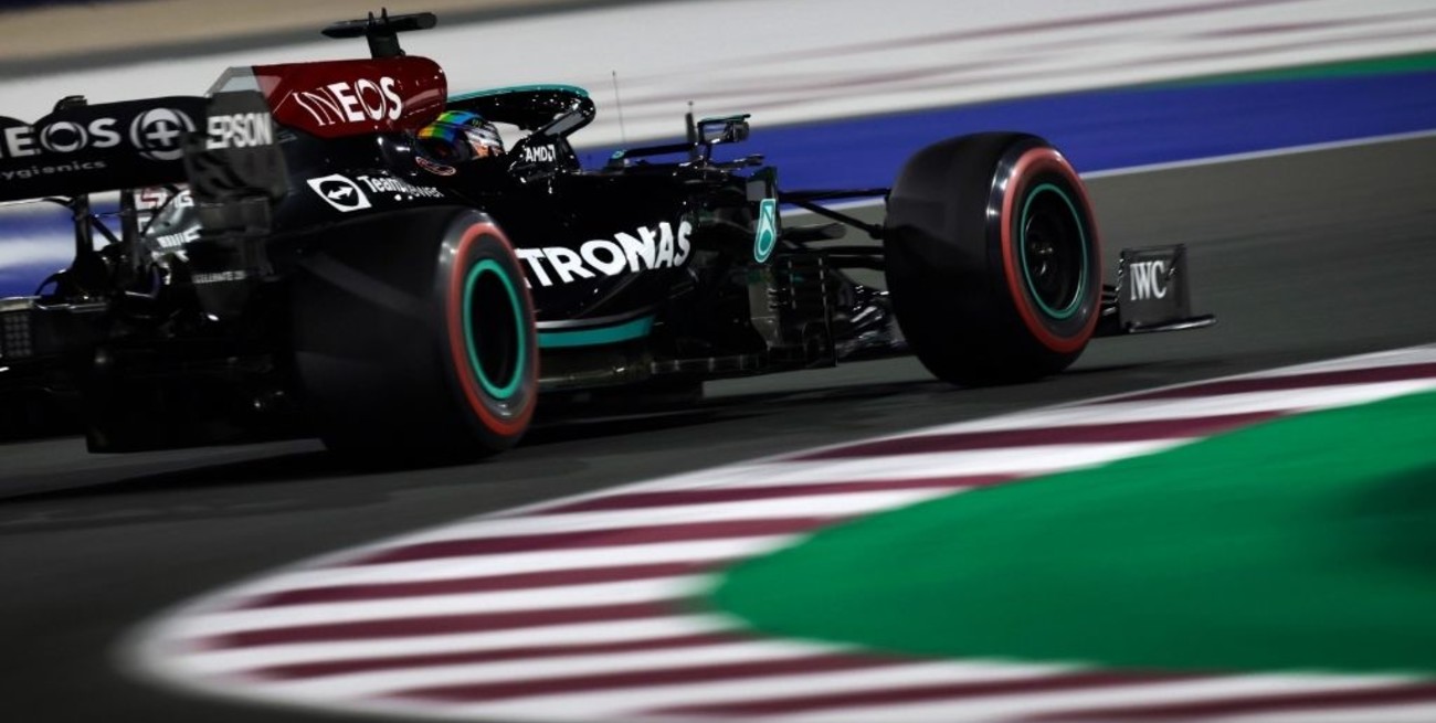 Hamilton se quedó con la Pole y largará primero en Qatar