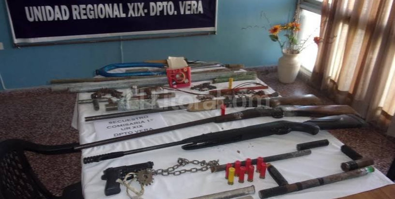 Vera: megaoperativo tras una batalla campal en el Club Huracán