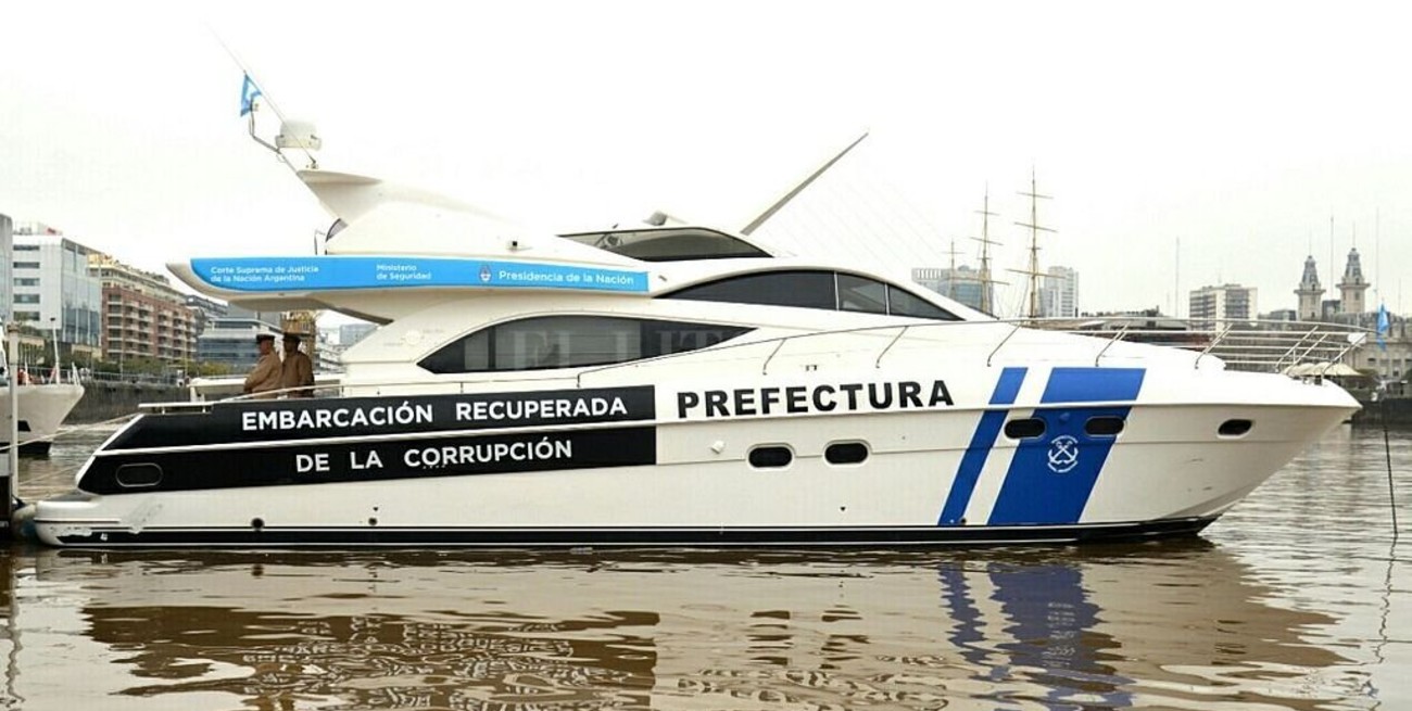Entregaron a Prefectura el yate secuestrado a Ricardo Jaime