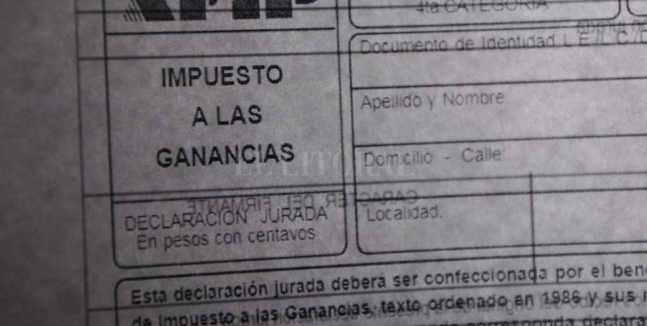 El Gobierno analiza demorar hasta julio la devolución en Ganancias y hacerlo en cuotas