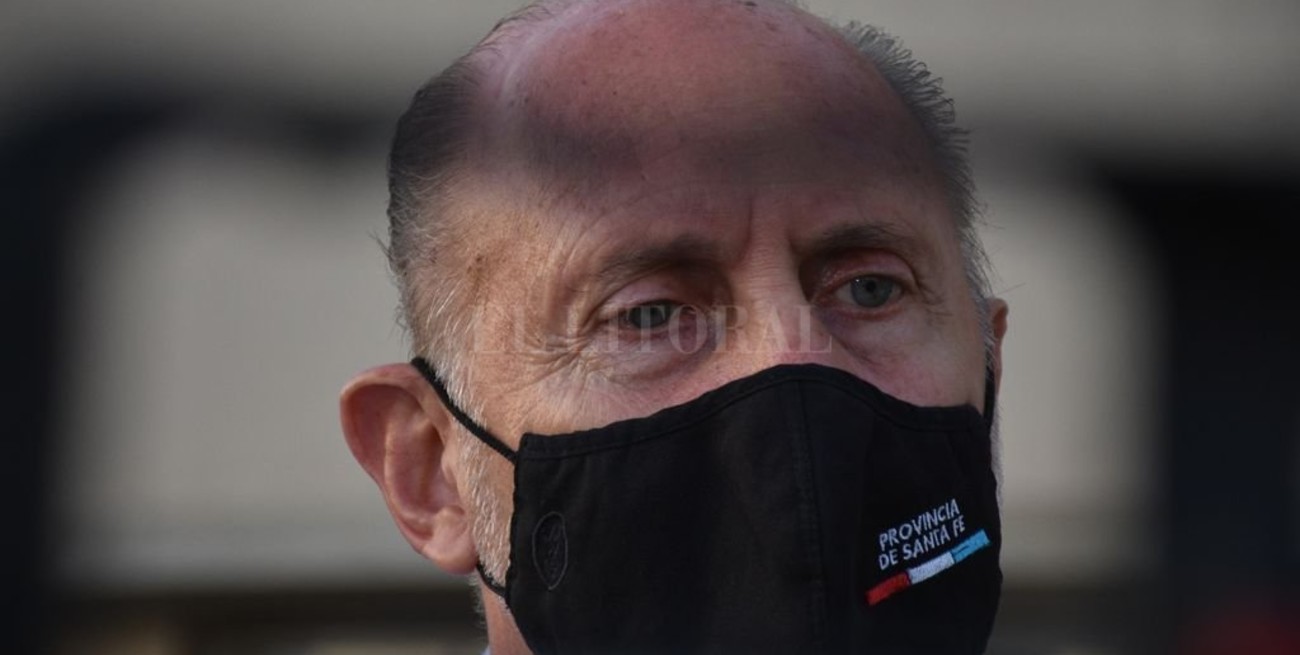 Perotti llevará a la Justicia la denuncia de que ya se vacunó