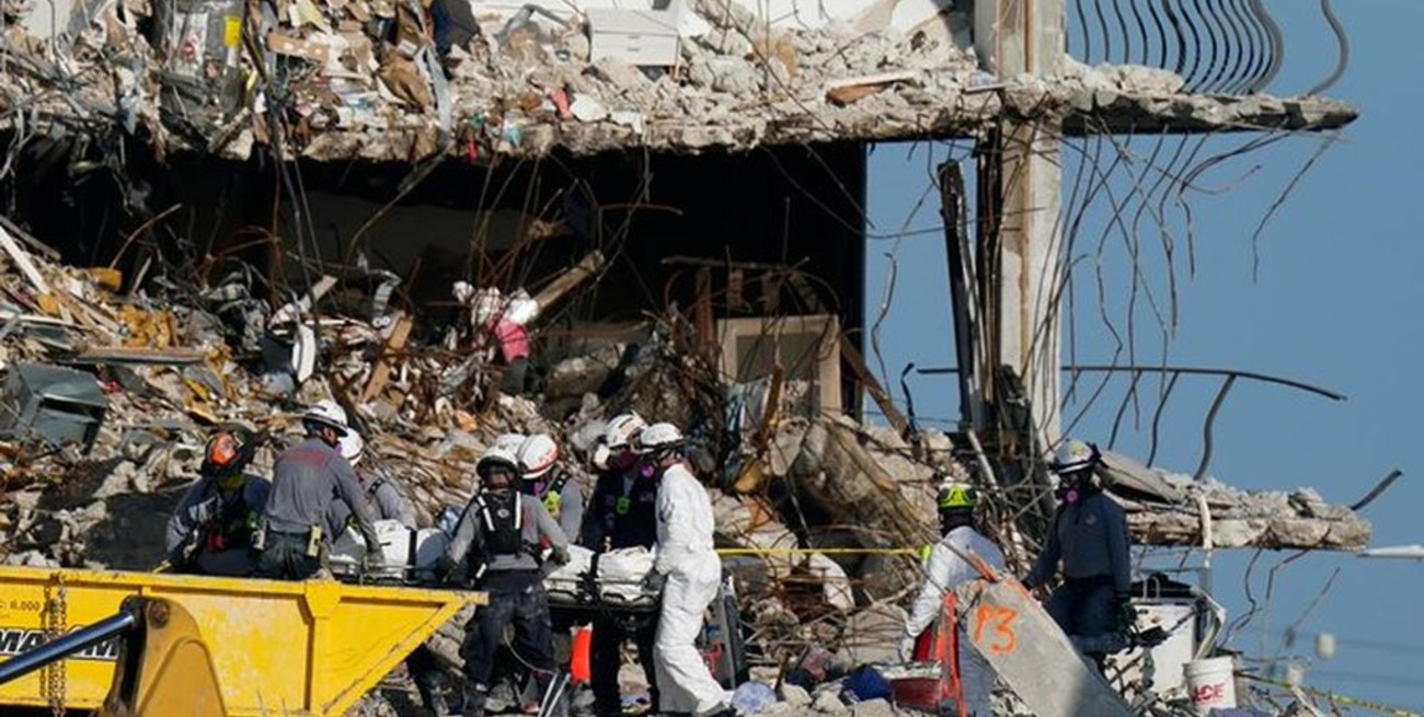 Miami: ya ascienden a 28 las víctimas fatales del derrumbe del edificio