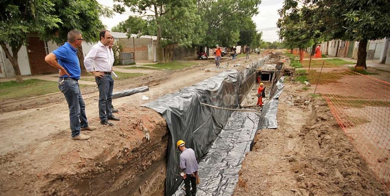 Plan Norte: Avanzan las obras de desagües en barrio Yapeyú