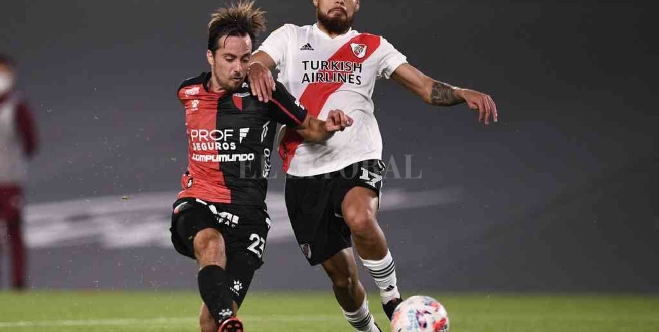 Es oficial: Colón jugará con la roja y negra; Burián va de verde