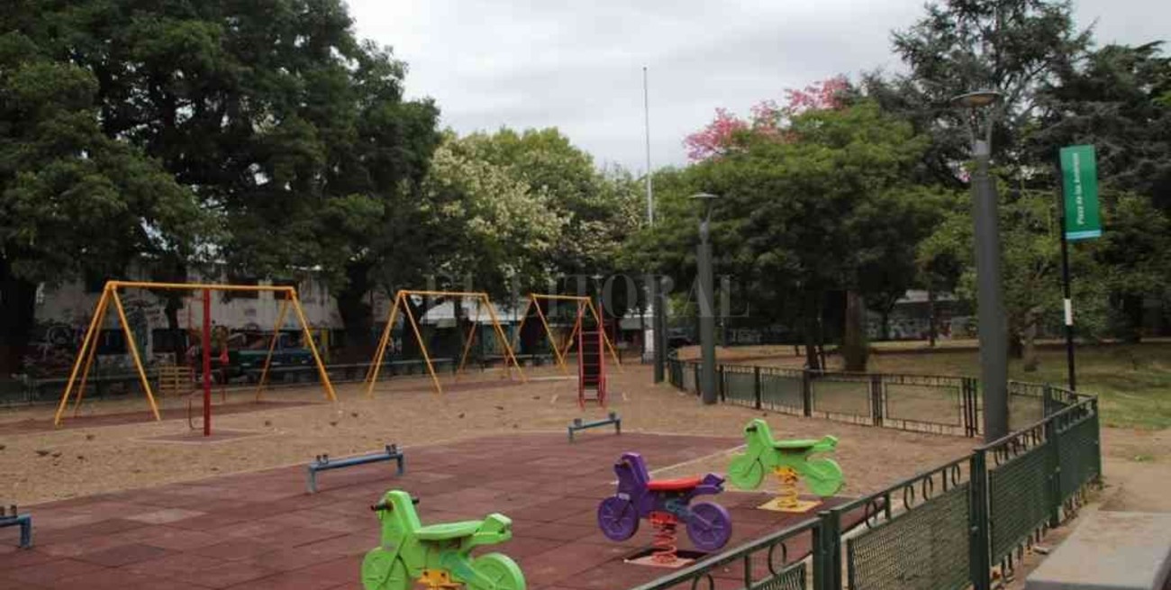Remodelaron la Plaza de las Américas en barrio Luis Agote de Rosario
