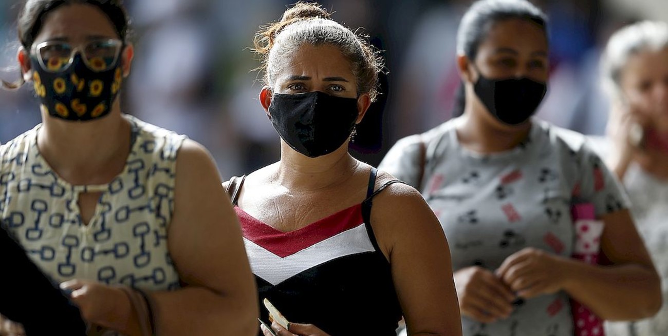 Brasil reportó 4.249 muertes por coronavirus, otro récord diario