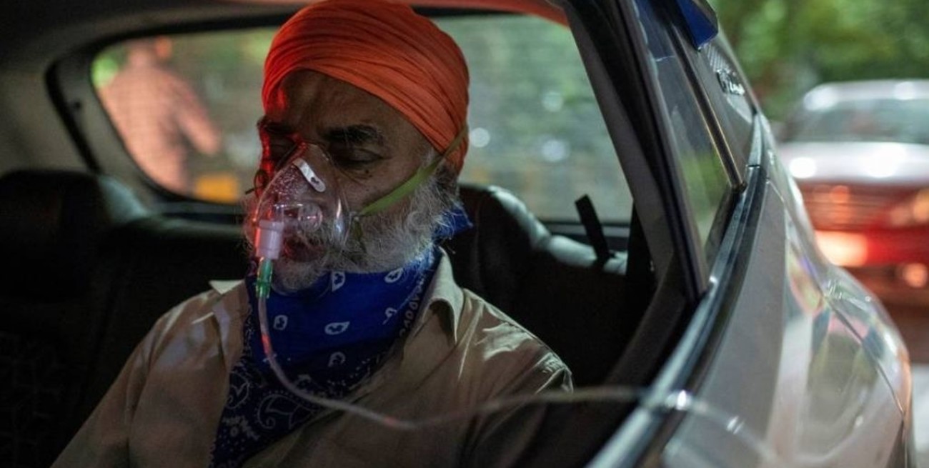 India superó los 17 millones de casos y sufre por la falta de oxígeno