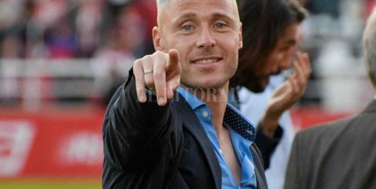 Sarmiento de Junín confirmó a Israel Damonte como su nuevo técnico