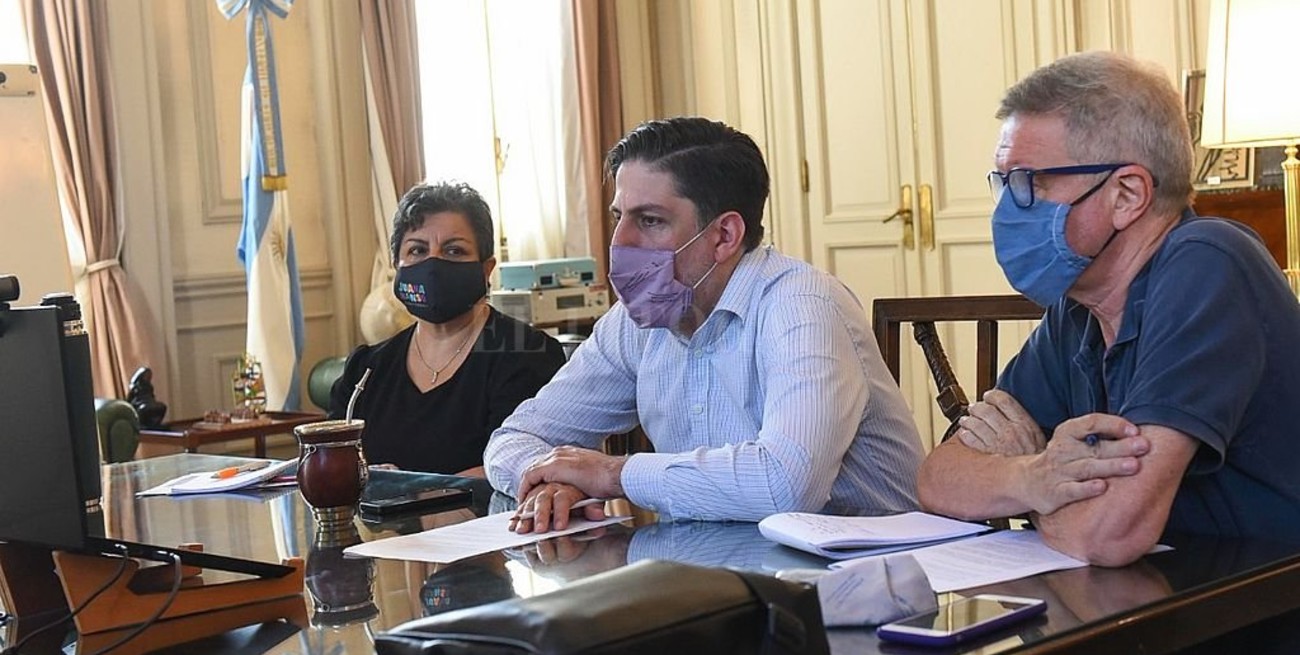 Tras la reunión con ministros provinciales, Trotta pidió "cumplimiento del DNU"