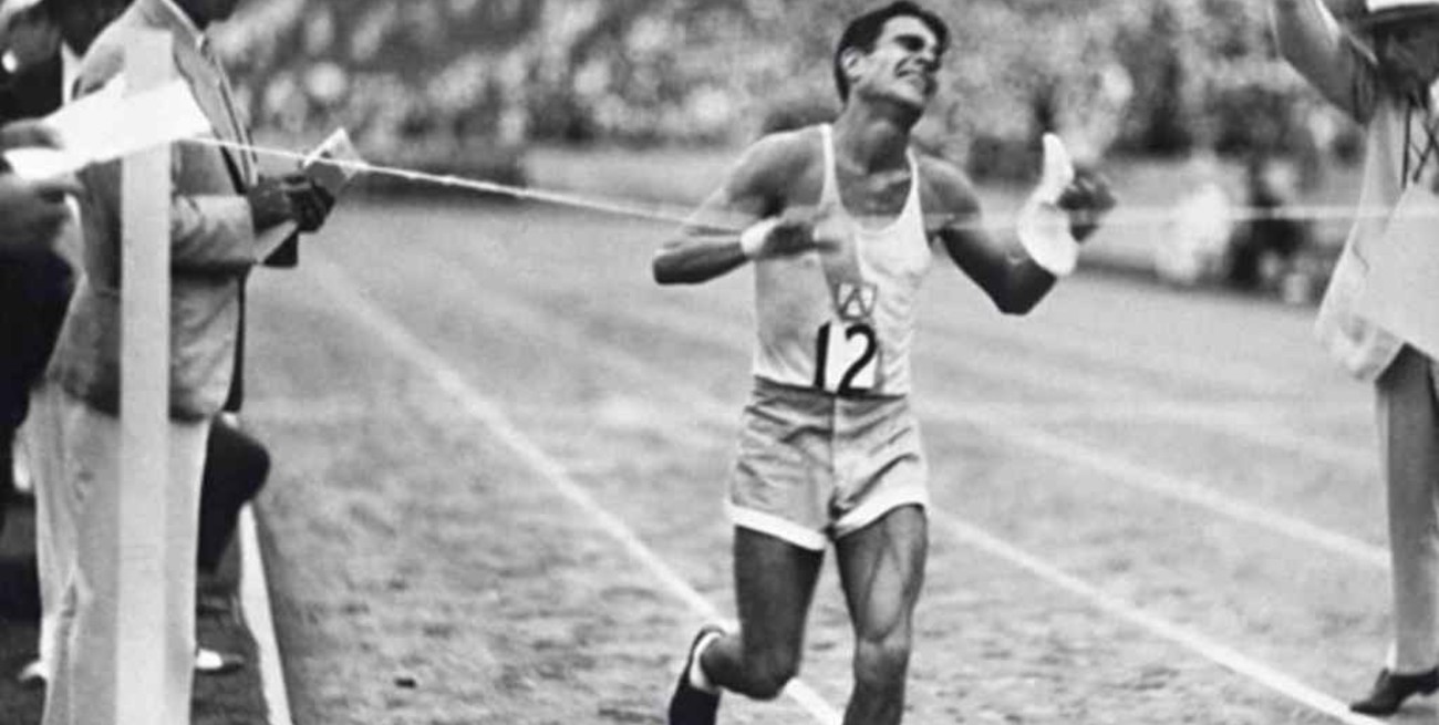 A 90 años del debut del "Ñandú Criollo" con triunfo en el "Maratón de la Paz"