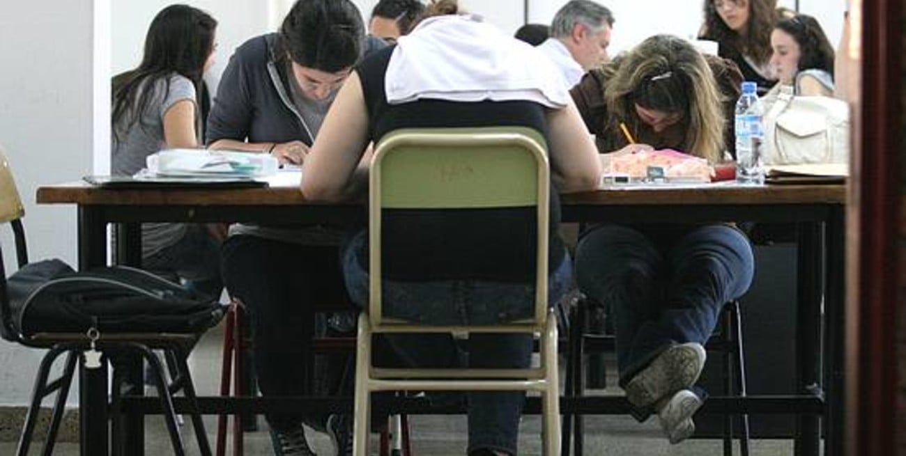 Los alumnos no van a clases de consulta por miedo al profesor