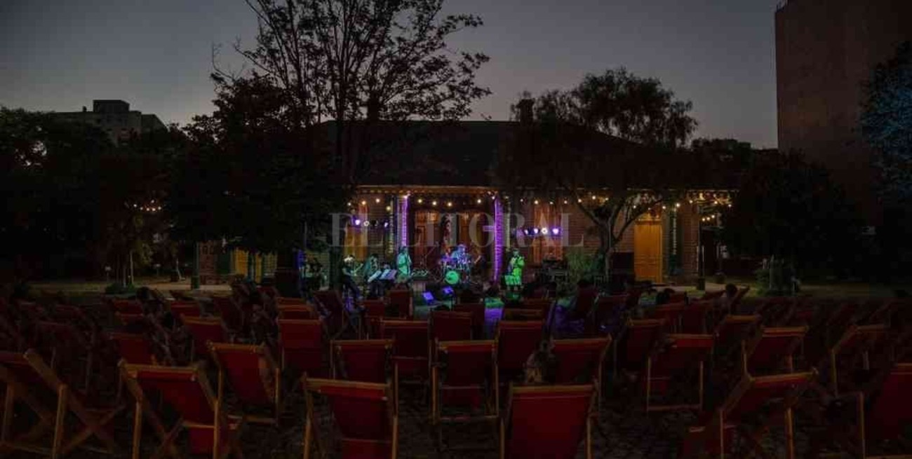 Rosario: este jueves comienza el ciclo "Nochecitas en Embarcaderos"