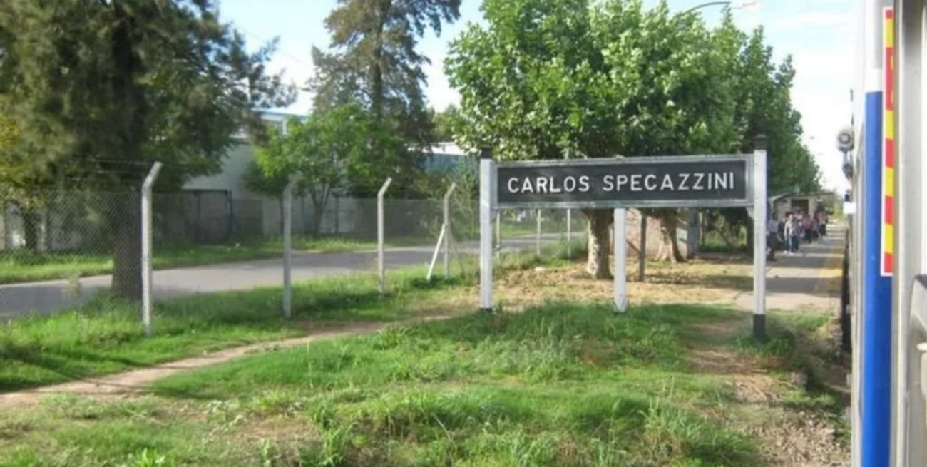 Mataron a puñaladas a una mujer mientras su hija dormía