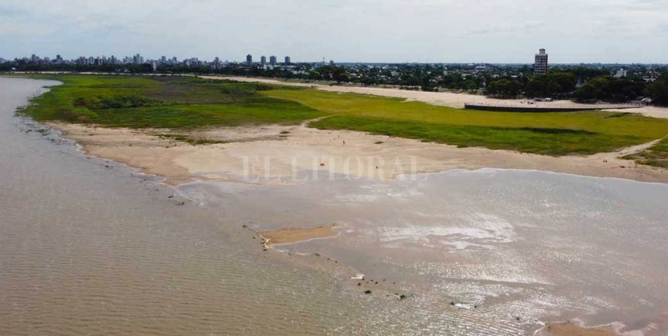El Río Paraná mide medio metro en la ciudad de Santa Fe: ¿Seguirá en descenso?