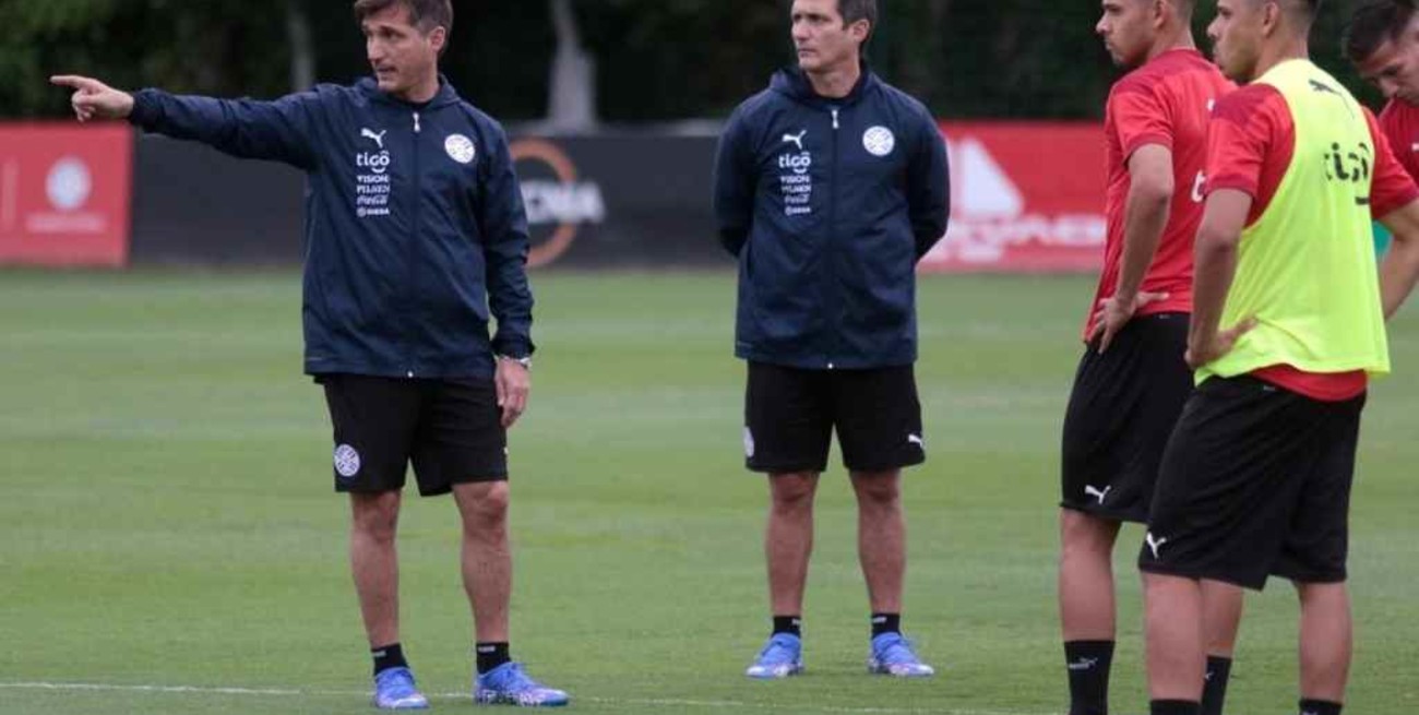 Comienza el ciclo Barros Schelotto en Paraguay