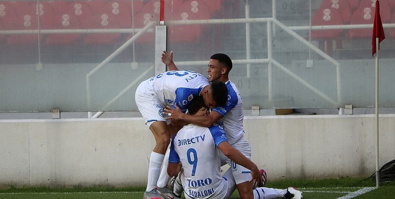 Independiente cayó por goleada ante Godoy Cruz en Avellaneda