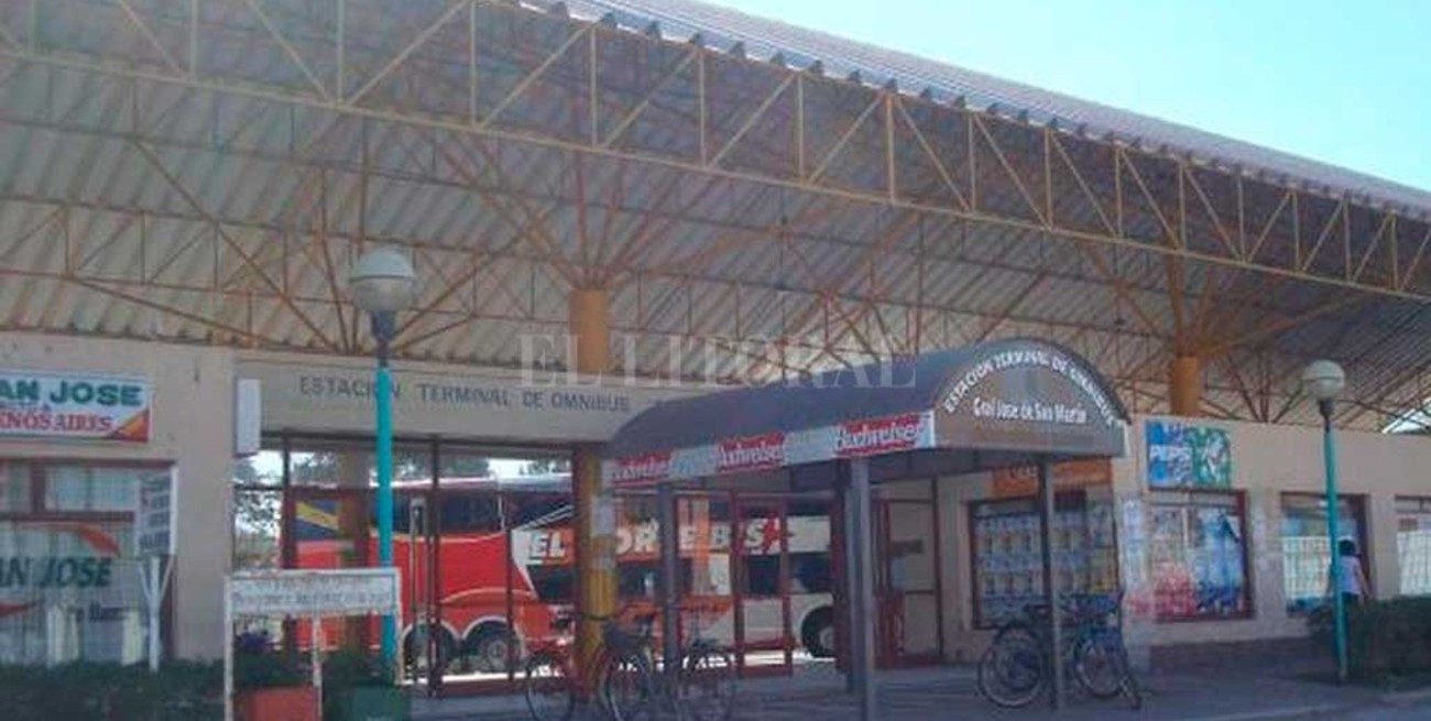 Una pasajera murió a  bordo de un micro mientras viajaba a Santa Fe