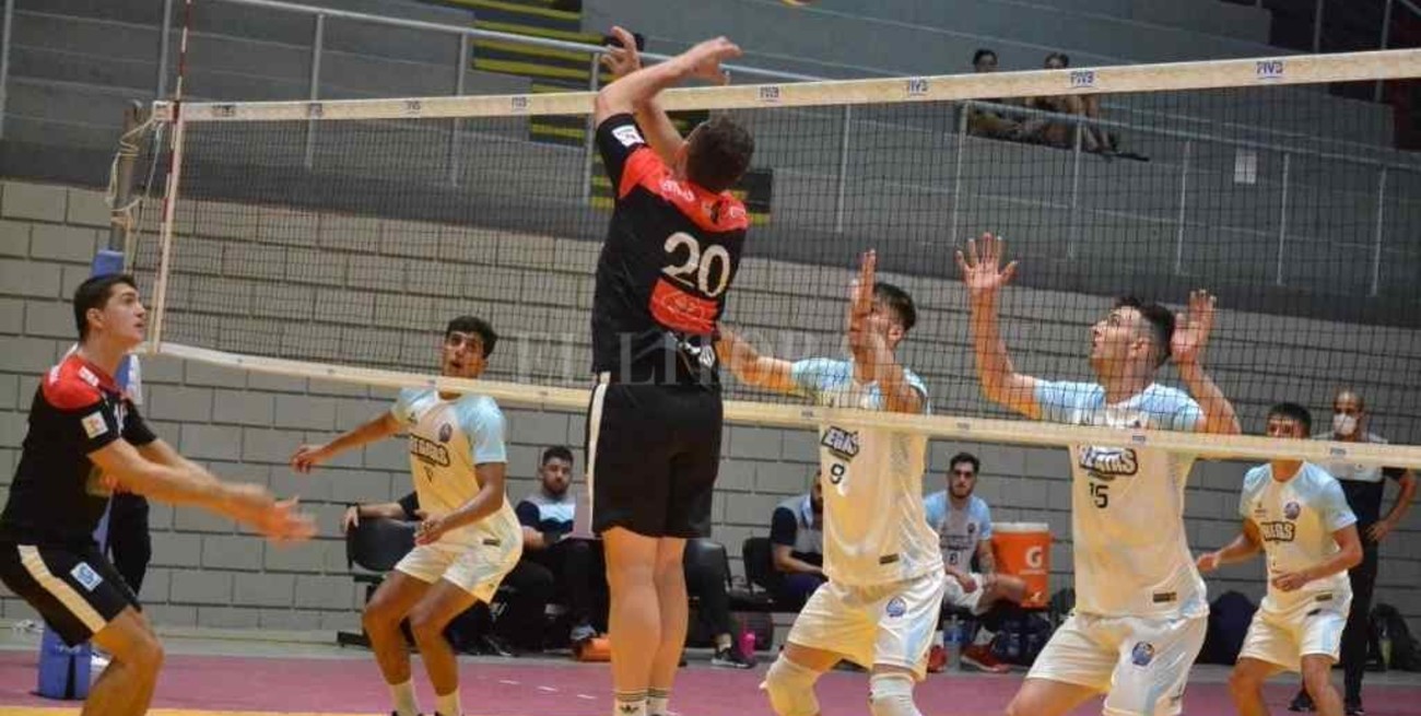 Libertad de San Jerónimo y Regatas disputan la Liga Nacional