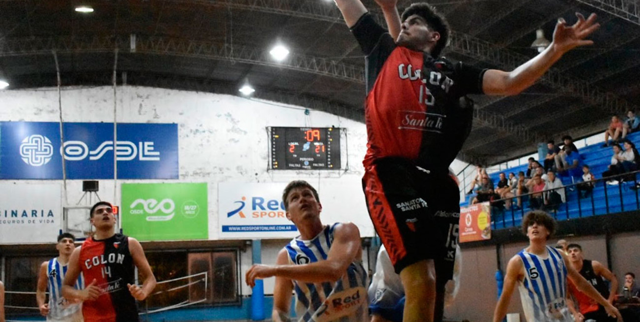 Banco superó a Colón y se mantiene invicto en el Oficial