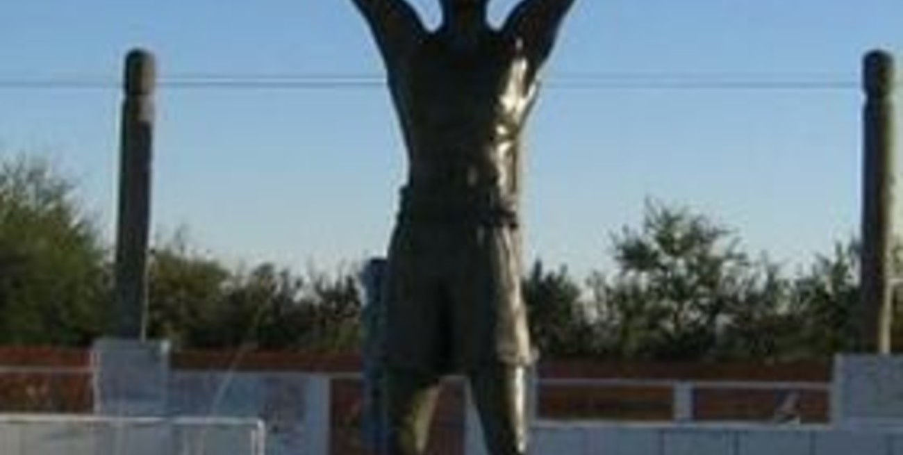 Favaretto Forner: "Me duele porque una obra es como un hijo"