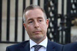 AFP Paul Givan, ex premier de Irlanda del Norte