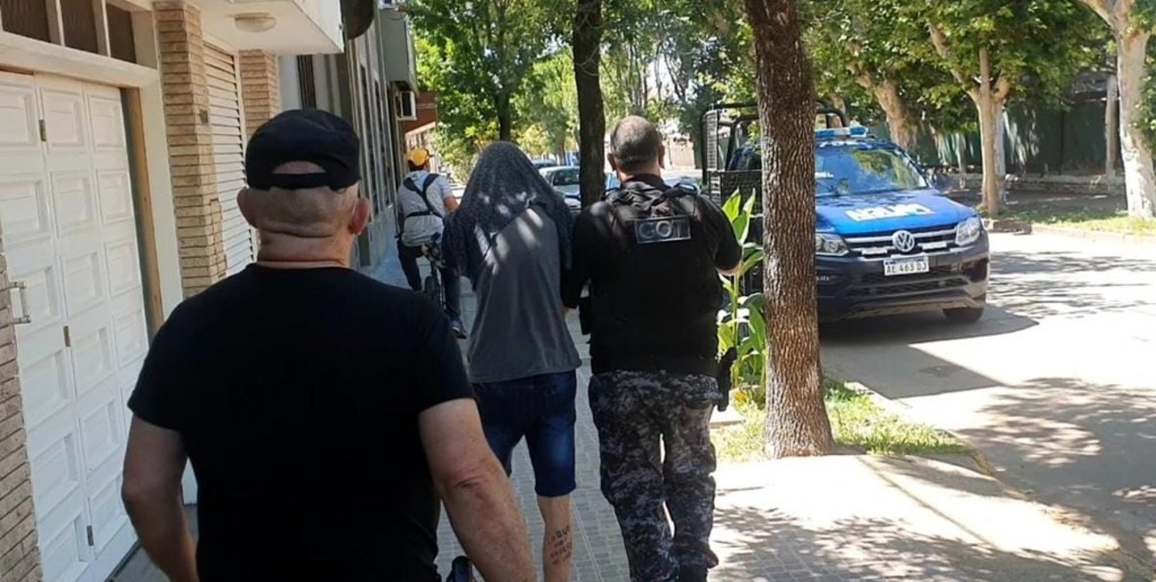 Dictaron 60 días de prisión preventiva para el acusado de incendiar un móvil policial en Chabás