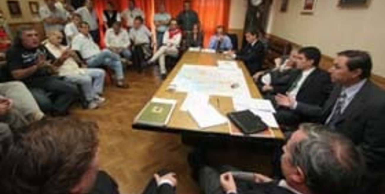 El gobierno ordenó reforzar corredores con presencia policial