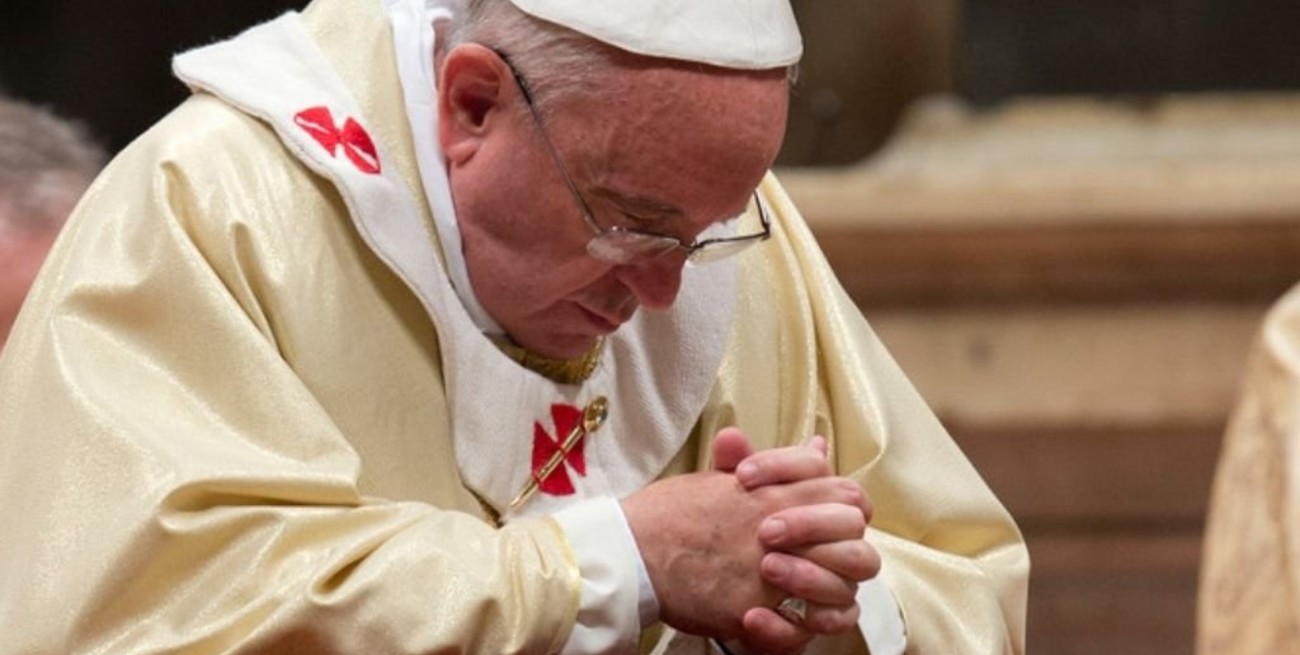 El papa Francisco felicitó a los bomberos por su labor durante los incendios en Corrientes