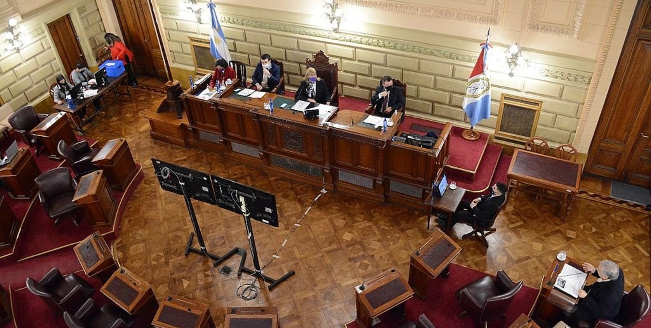 Prosumidores: tres proyectos y ninguna ley