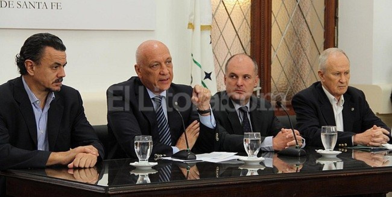 El gobierno hizo una nueva propuesta pero la policía la rechazó