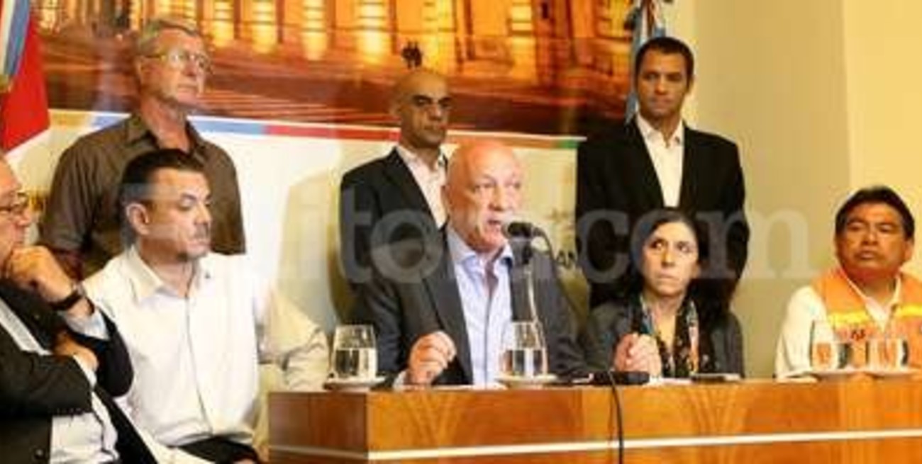 Bonfatti: 'No es de extrema gravedad pero estamos alertas'