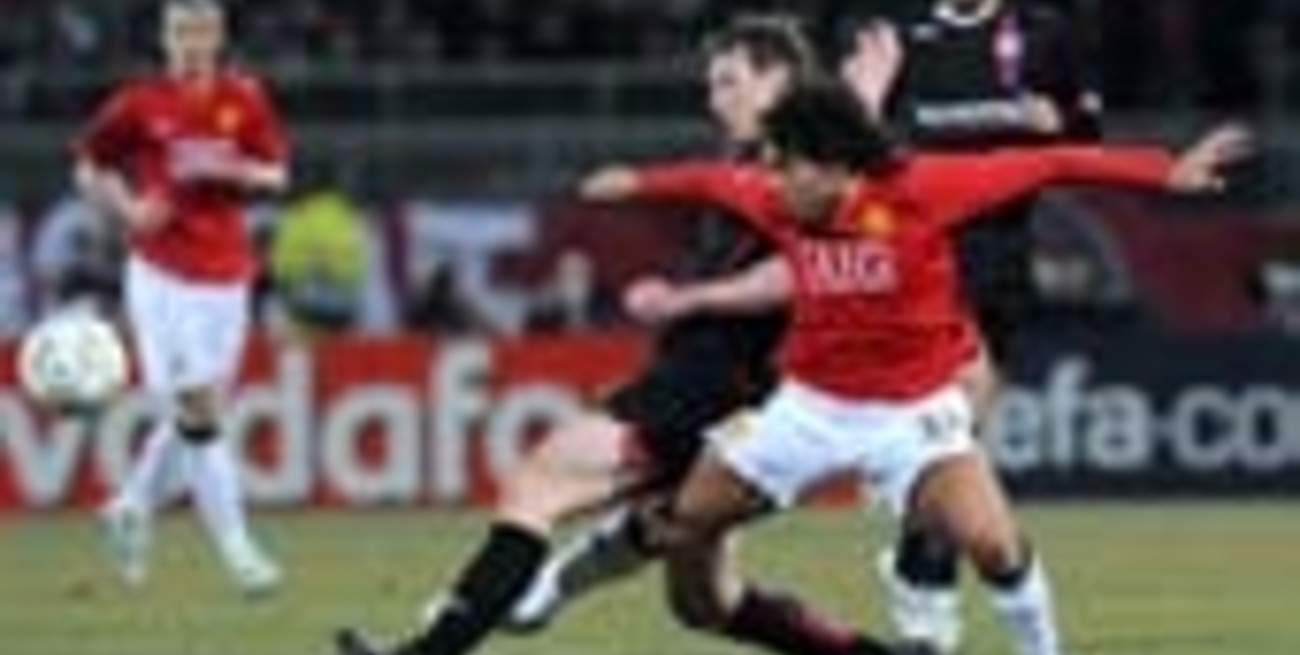 Goles de Tevez y Messi en la Champions