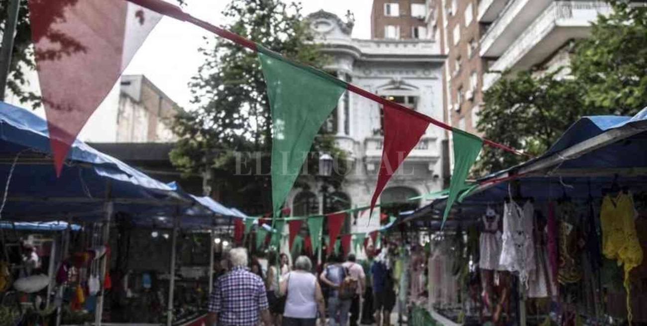 Rosario presentó una amplia agenda de ferias artesanales navideñas