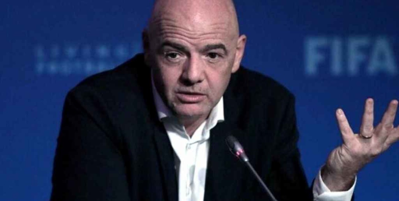 La FIFA dice que tiene "mayoría" para aprobar los Mundiales cada dos años