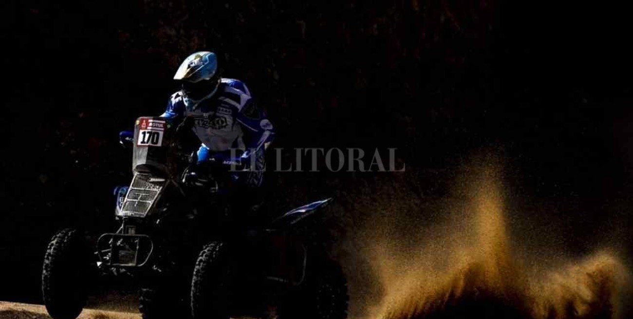 Andújar se accidentó en su cuatriciclo y abandonó la carrera